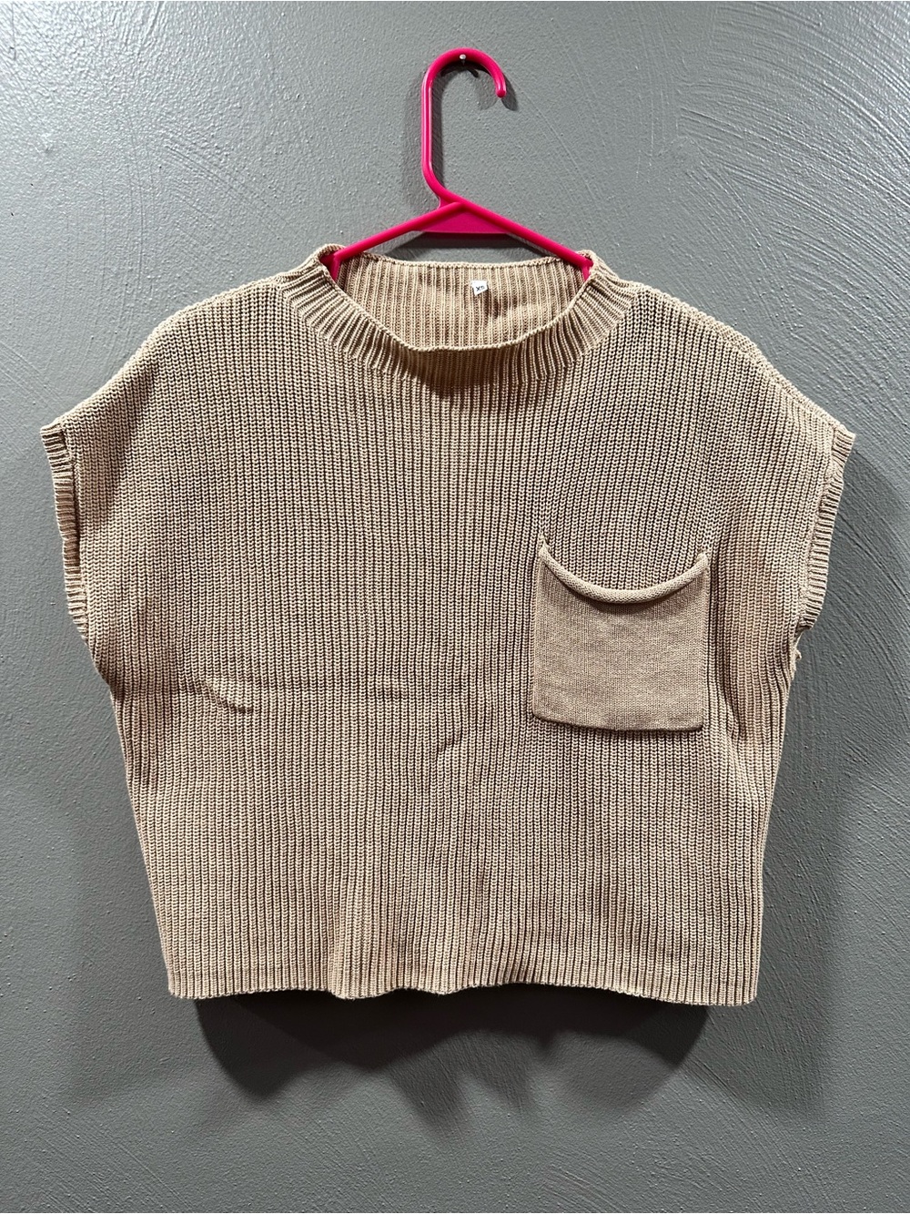 SHEIN Tan Ribbed Crewneck Pocket Sweater Vest